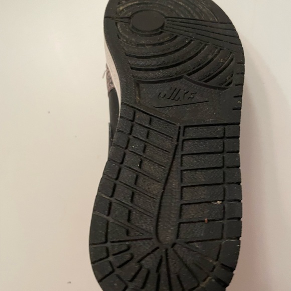 Air Jordan 1 retro high black elephant used - Picture 4 of 5